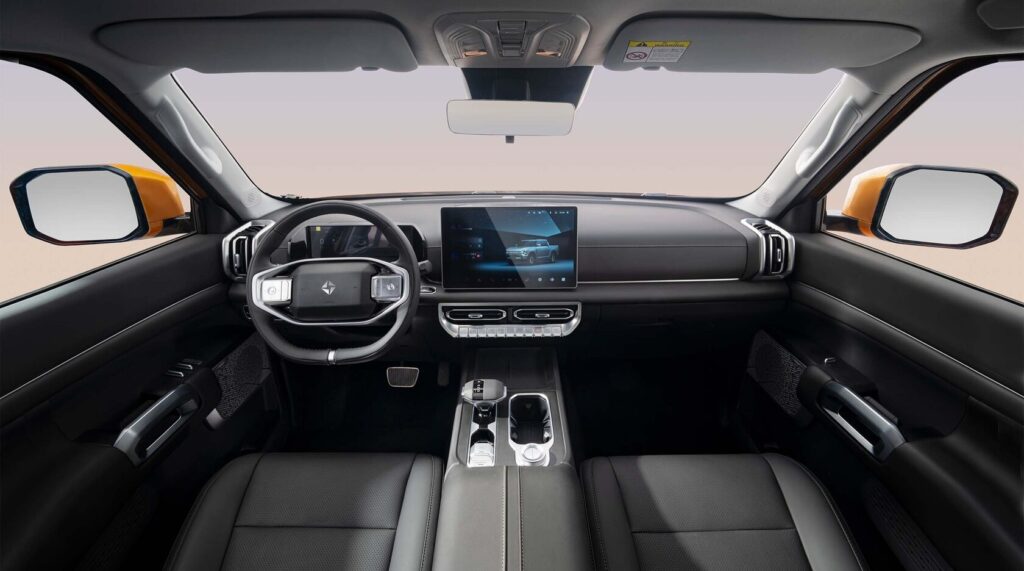  A Forgotten Spanish Brand Is Back Thanks To Chinese Automakers