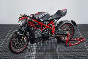 Ducati 749S performance café racer by Himora Motors